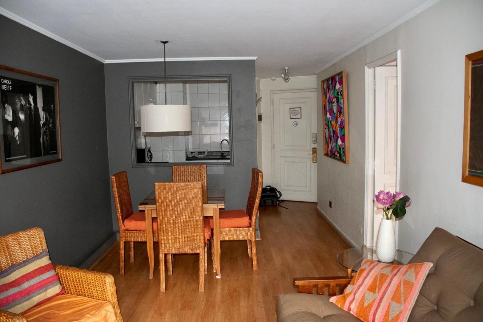 Departamento Para 2 Con Piscina Las Condes Santiago